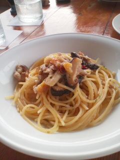 �����������̂́A