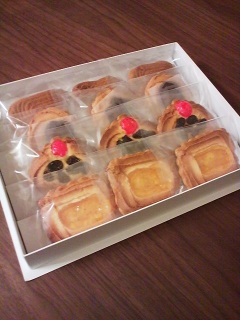 ���ׂ��҂��B