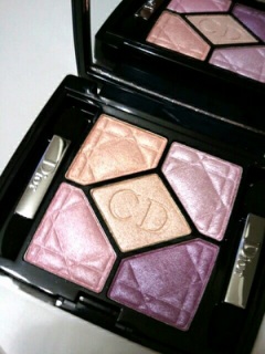 �s���N�����x���_�[