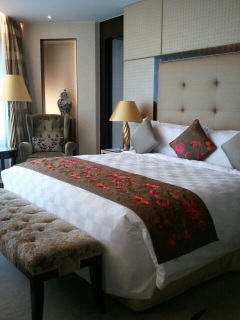 ��A�E�E�E��